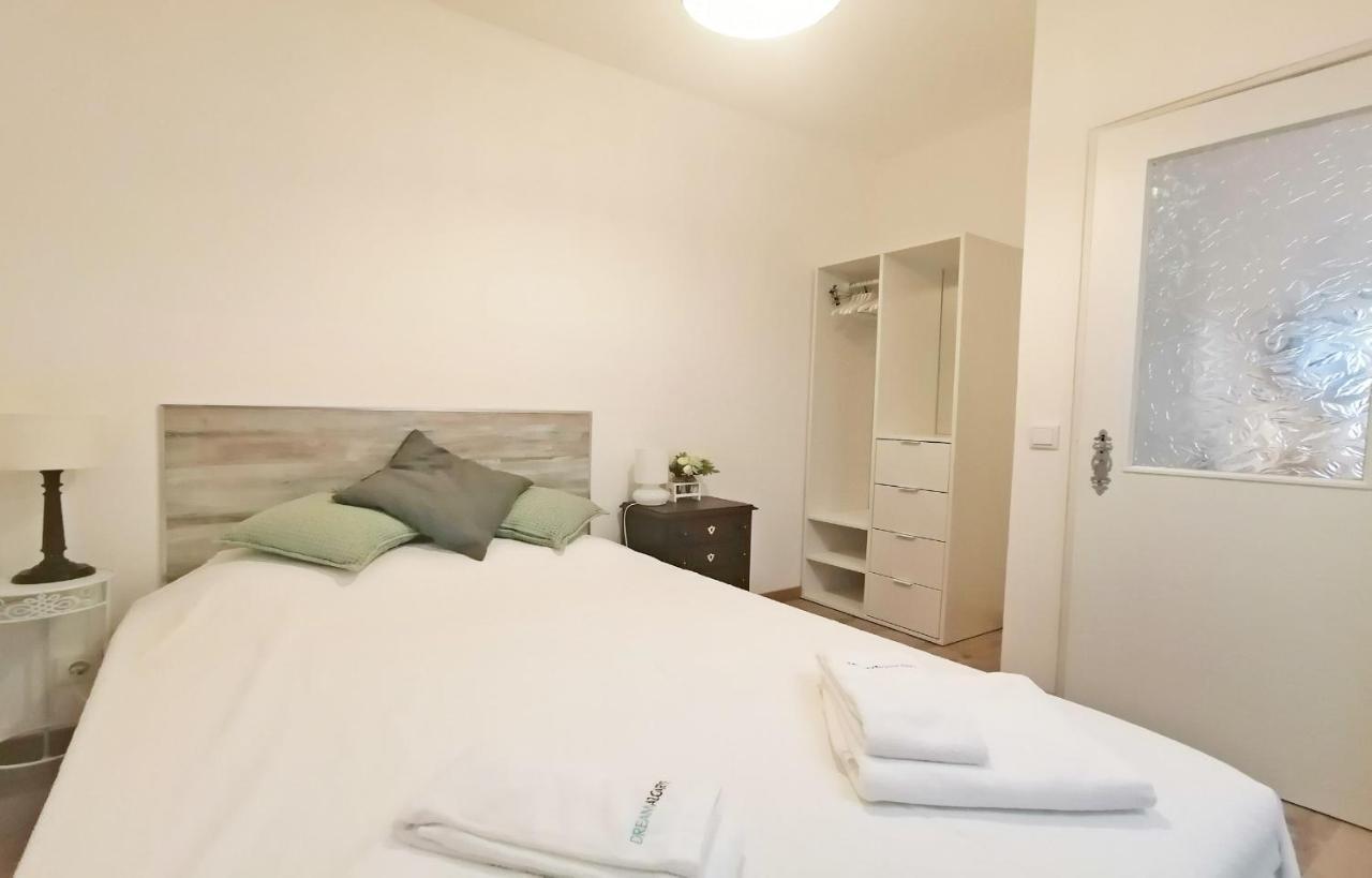 A41 - Olive Tree Street 1 Bed Flat Lagos Exterior foto
